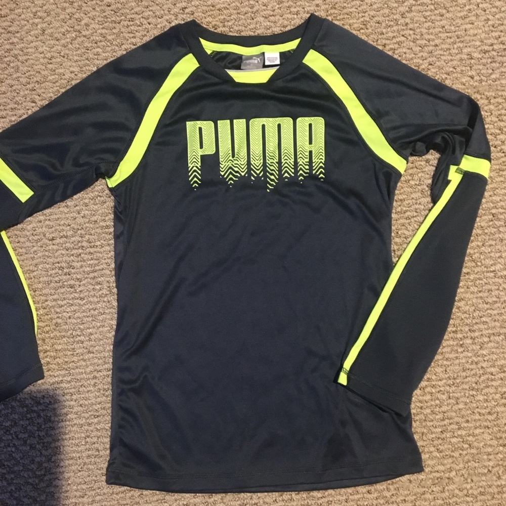 PUMA Youth Medium Long-Sleeved Top